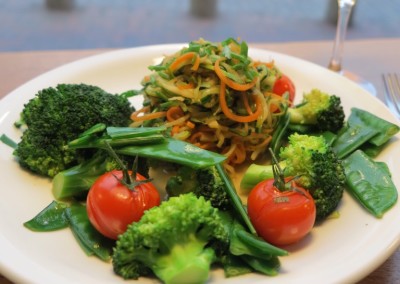 Neue Heimat Zucchini-Pastinaken-Nudeln