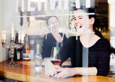 Neue Heimat Fenstertresen